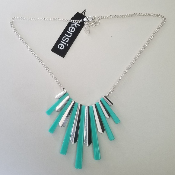 Kensie Jewelry - NWT Kensie Silver and Teal Necklace
